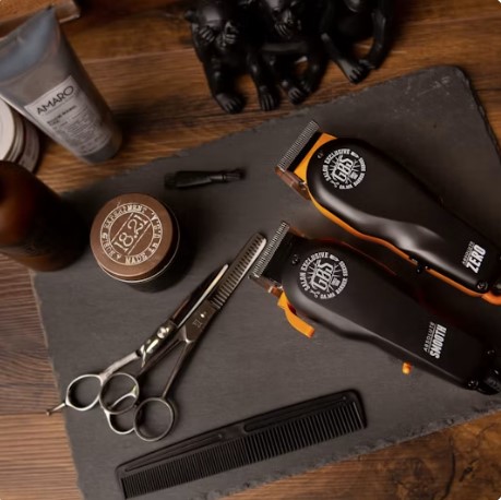 Matériel professionnel de coiffure homme et taille de barbe chez The Barber House Genève.